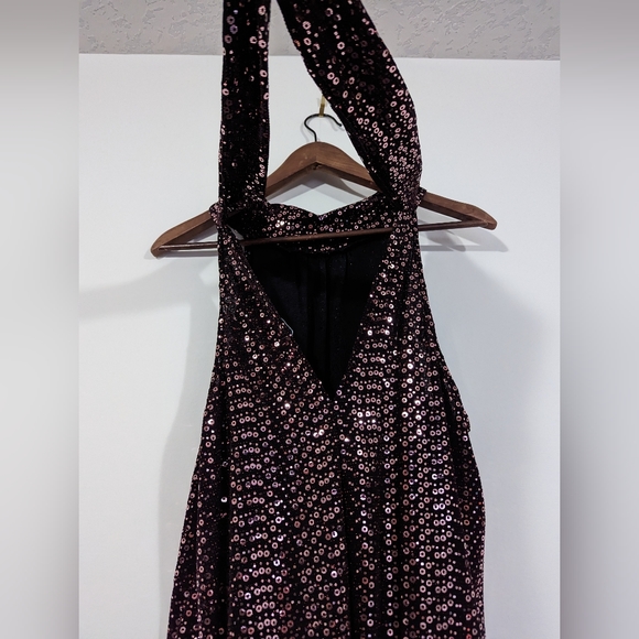 Kenar Red Sequin Halter Tie Top s: XL - Picture 5 of 10